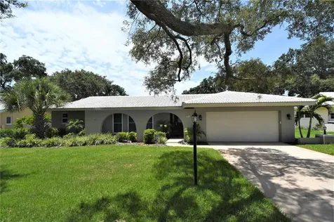 2225 Minneola Road Clearwater FL 33764