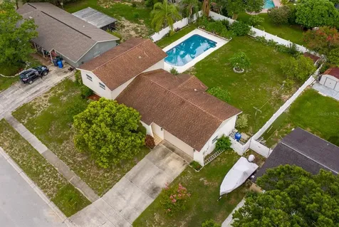 2207 Kingswood Lane Brandon FL 33511