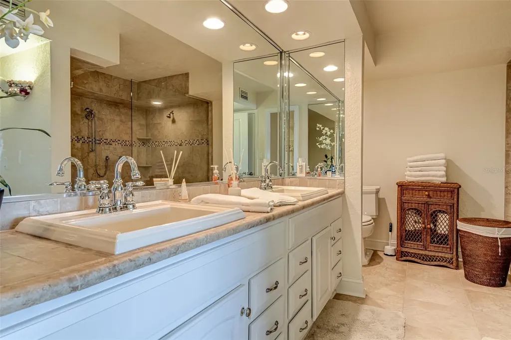 450 S Gulfview Boulevard Clearwater FL 33767