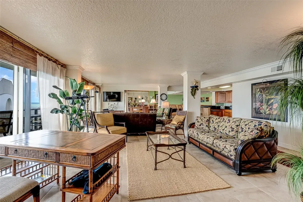 450 S Gulfview Boulevard Clearwater FL 33767