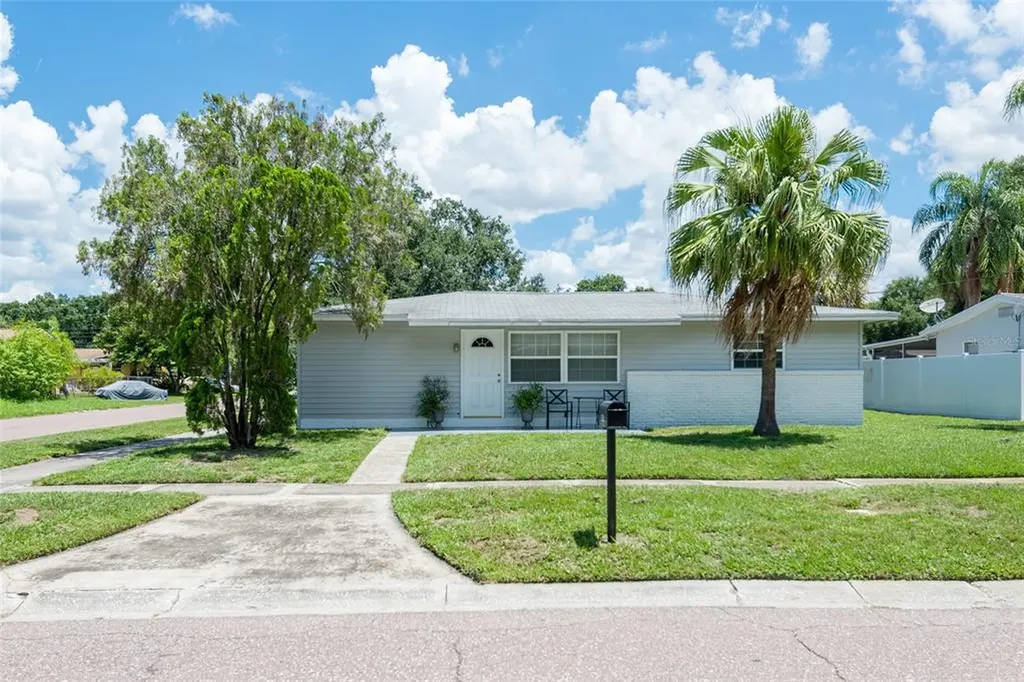 4715 Ohio Avenue Tampa FL 33616