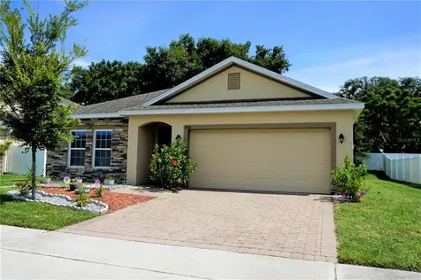 208 Whispering Pines Way Davenport FL 33837