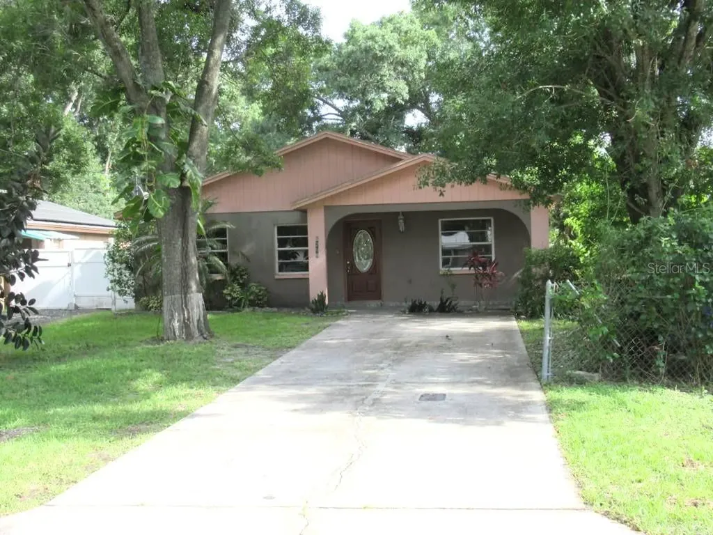8708 Fountain Avenue Tampa FL 33615