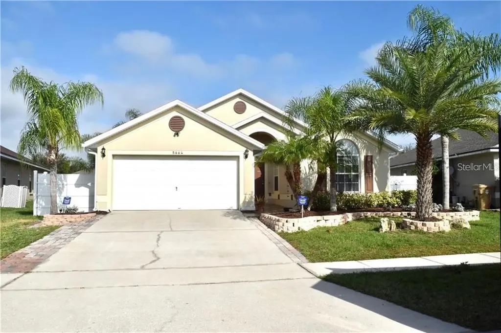 5664 Sycamore Canyon Drive Kissimmee FL 34758