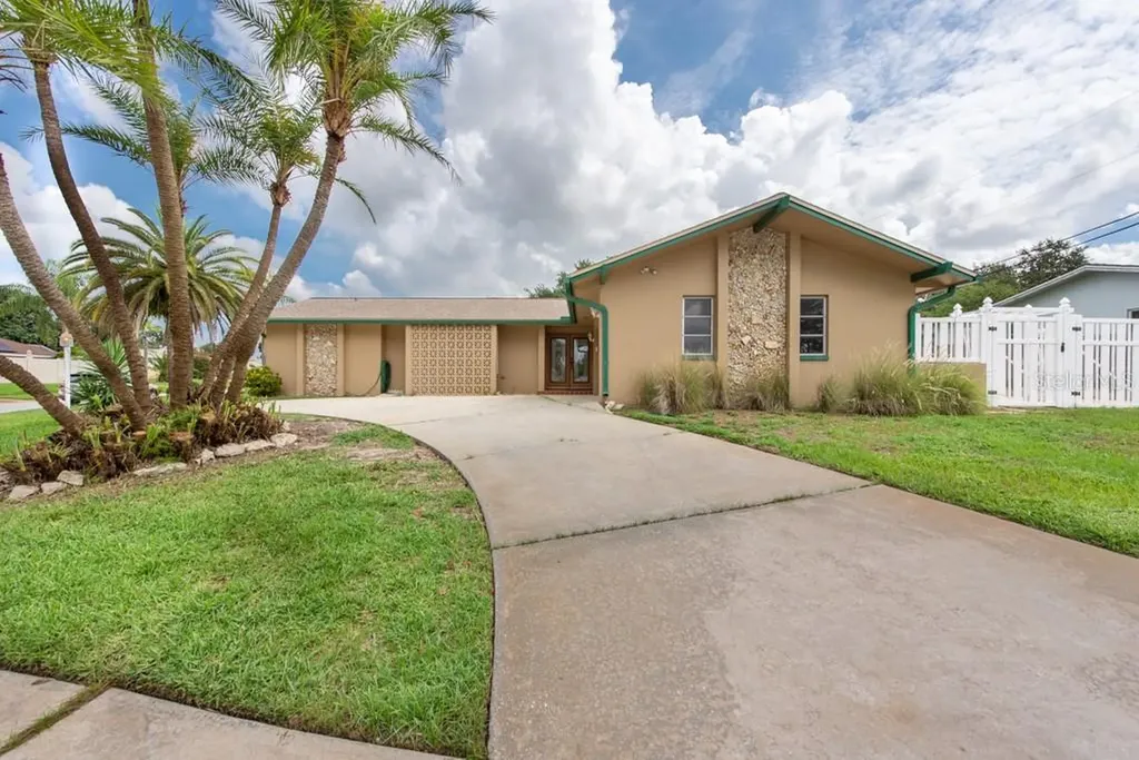 14231 Iroquois Avenue Largo FL 33774