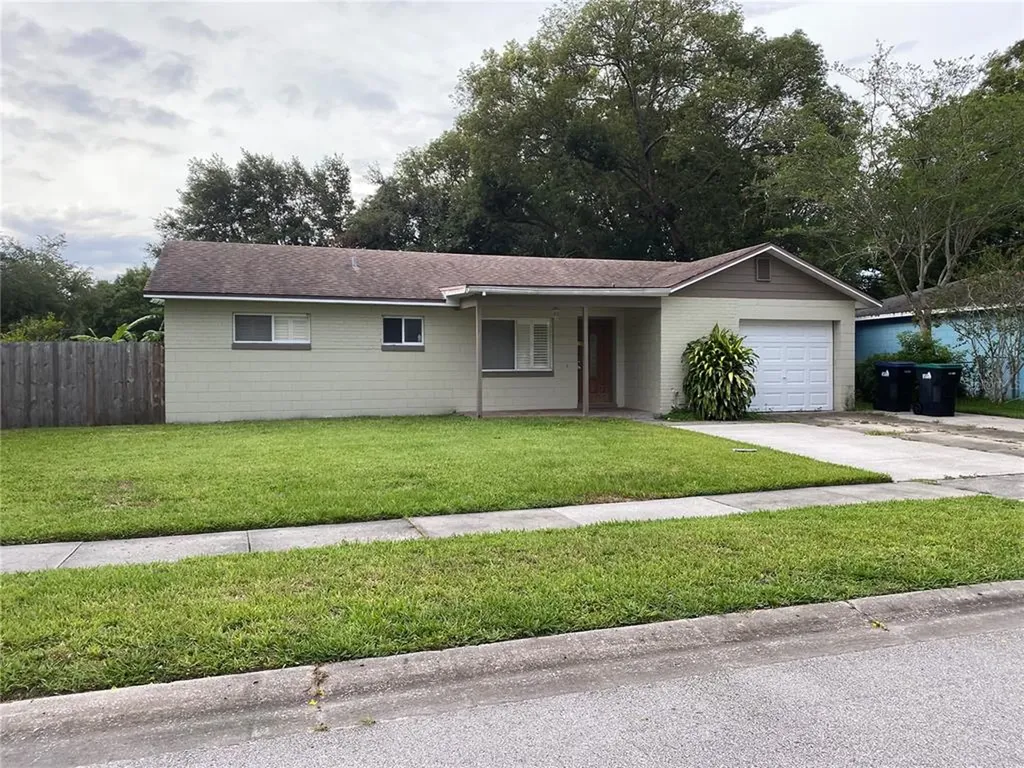 10103 Searcy Court Orlando FL 32817
