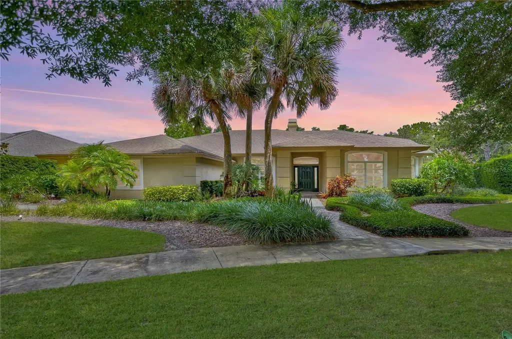 3926 S Nine Drive Valrico FL 33596