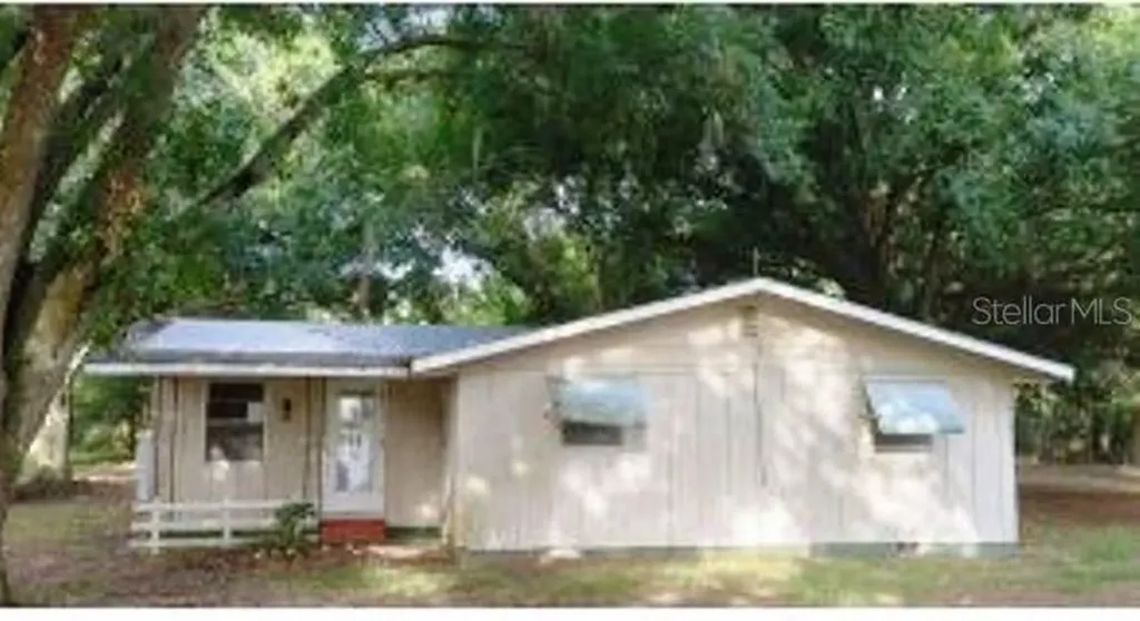 4513 Lake Buffum Road Lake Wales FL 33859