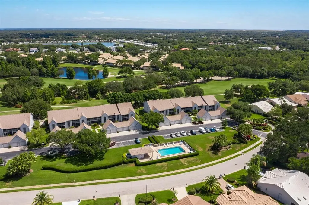 6807 Stone River Road Bradenton FL 34203
