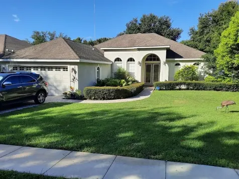 33120 Irongate Drive Leesburg FL 34788