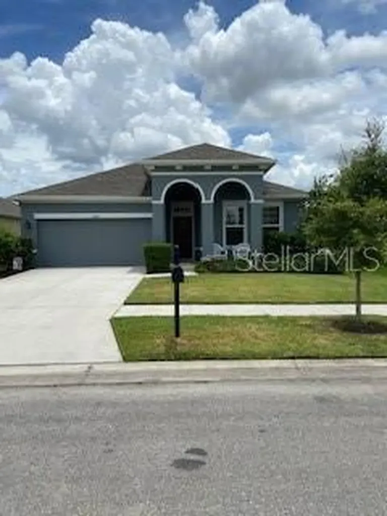 5040 Suncatcher Drive Wesley Chapel FL 33545