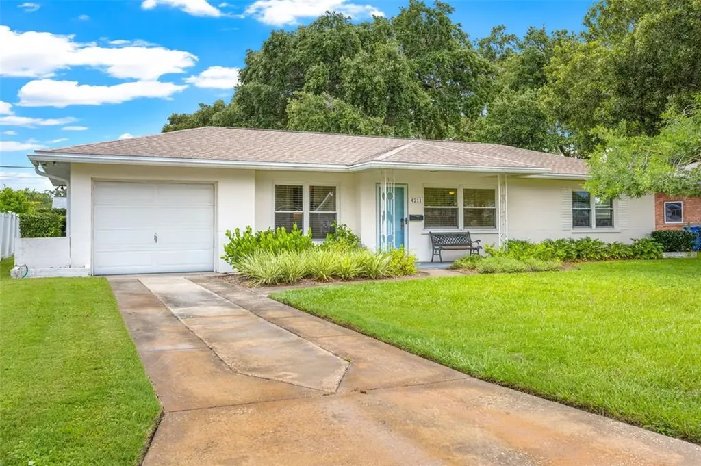 4211 26th Avenue N St Petersburg FL 33713