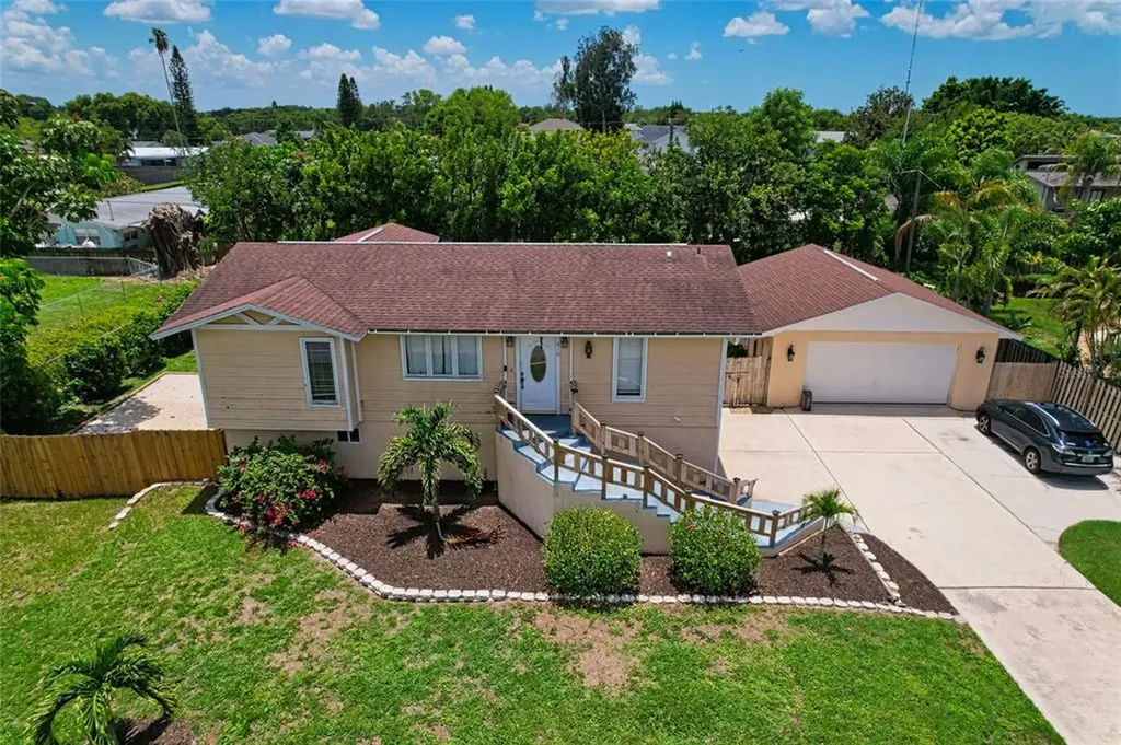 515 46th Street W Palmetto FL 34221