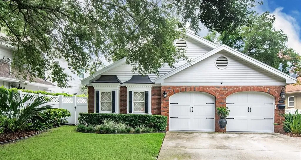 4406 W Platt Street Tampa FL 33609