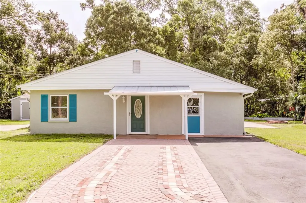 1514 Elite Court Holiday FL 34691