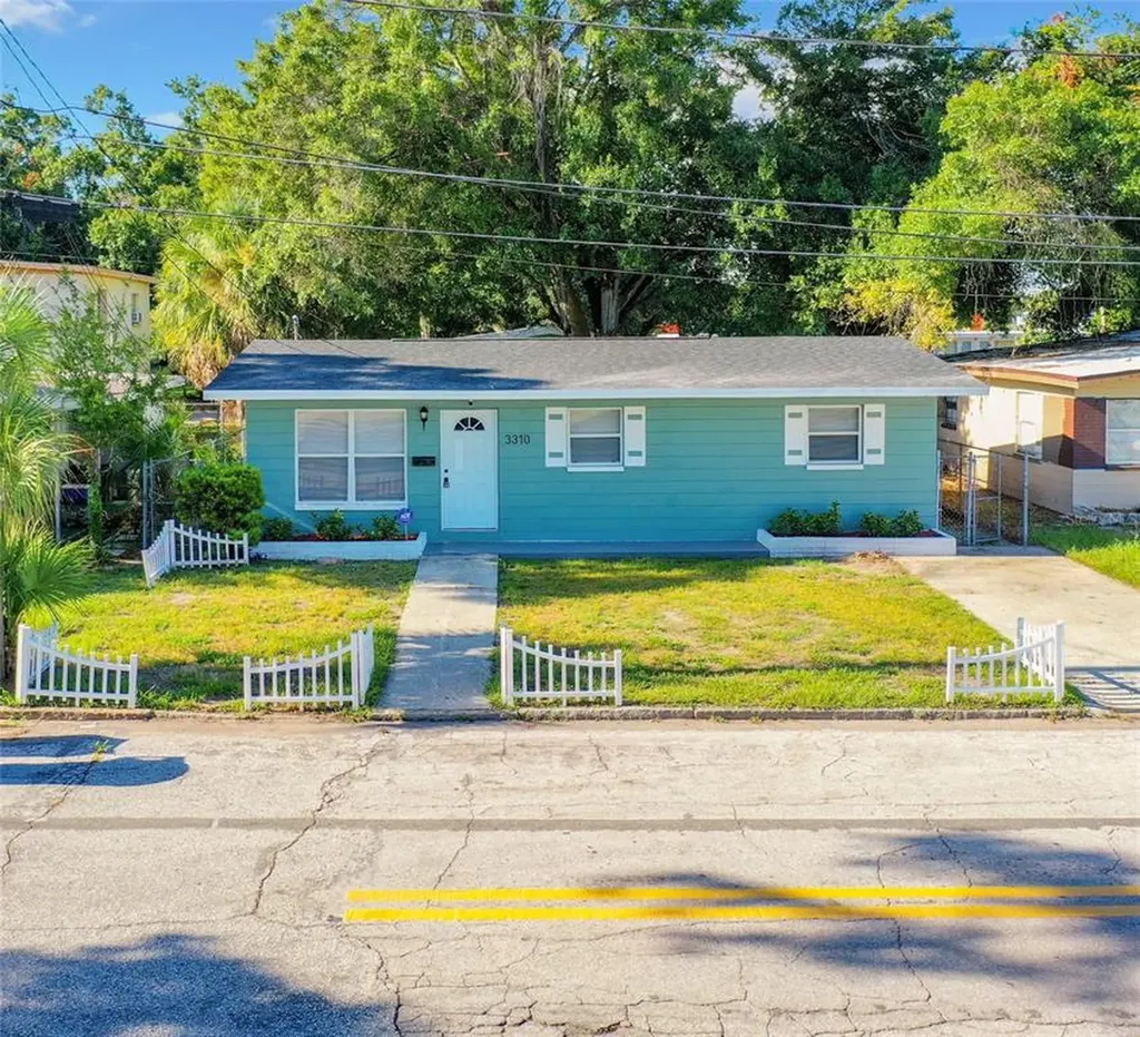 3310 15th Avenue S St Petersburg FL 33712