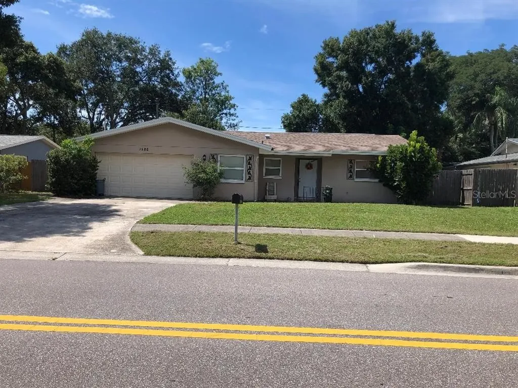 1586 Linwood Drive Clearwater FL 33755
