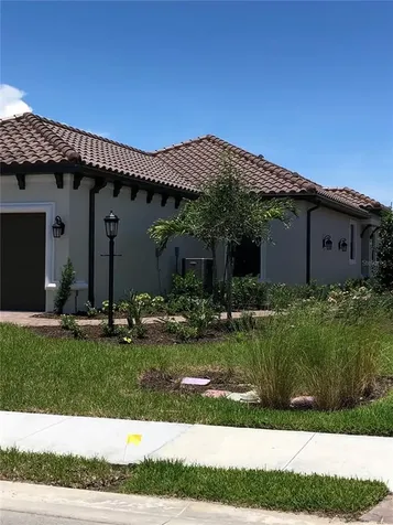5424 Lampiasi Street Sarasota FL 34238