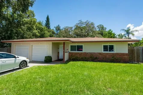 1321 Oxford Court Clearwater FL 33756