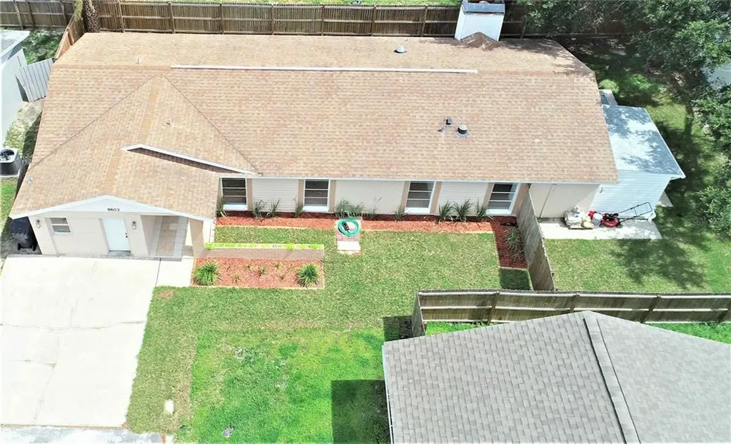 9602 Kingsburgh Court Tampa FL 33615