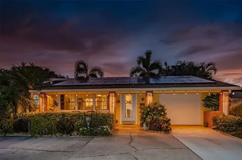 1784 65th Street N St Petersburg FL 33710