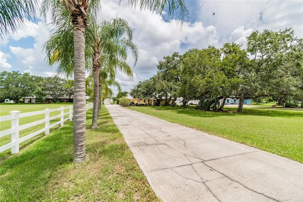 2010 17th Street W Palmetto FL 34221