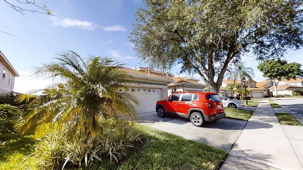 5012 Watervista Drive Orlando FL 32821