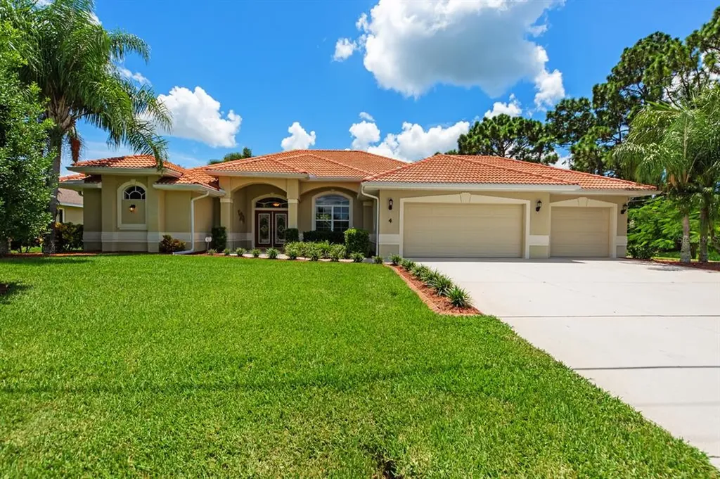 4 Medalist Lane Rotonda West FL 33947