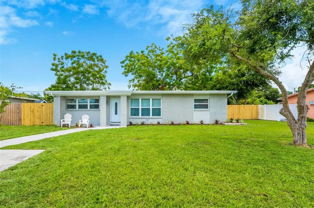 8597 Quail Road Seminole FL 33777