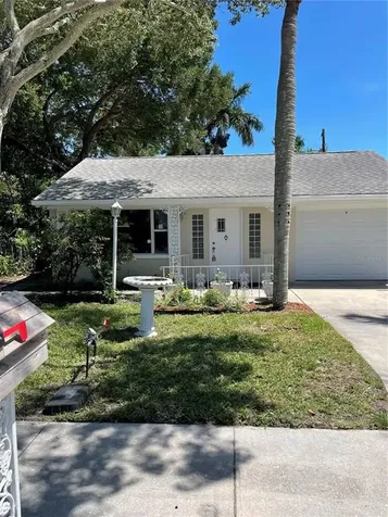 824 Myrtle Street Sarasota FL 34234