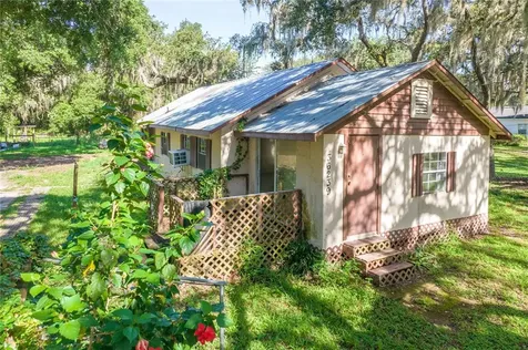 36239 Emeralda Avenue Leesburg FL 34788