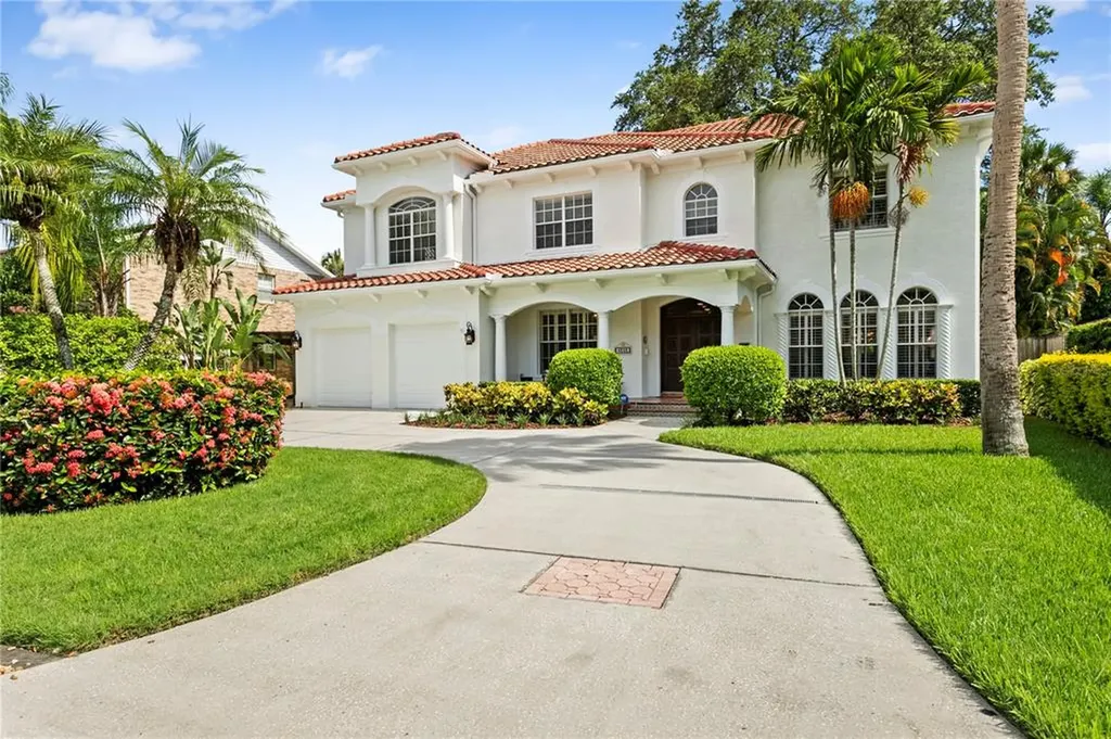4306 W Beach Park Drive Tampa FL 33609