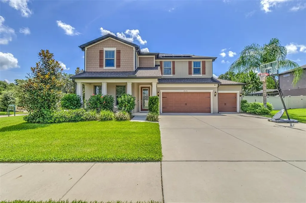 4525 Glassyrock Drive Valrico FL 33594