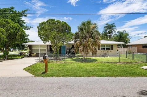 7255 Cass Circle Sarasota FL 34231