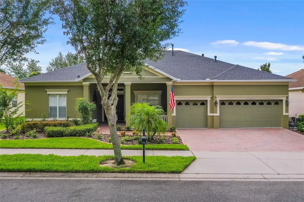 180 Crepe Myrtle Drive Groveland FL 34736