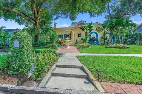 6337 10th Avenue S Gulfport FL 33707