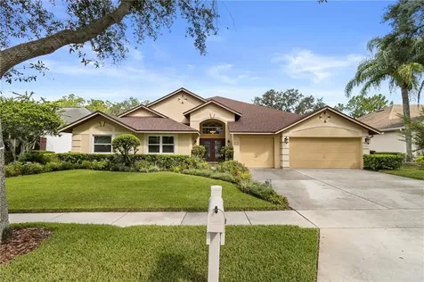 8732 Tantallon Circle Tampa FL 33647