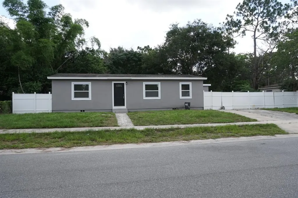 504 Colonnades Cove Casselberry FL 32707