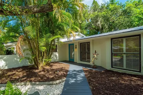 2200 Alameda Avenue Sarasota FL 34234