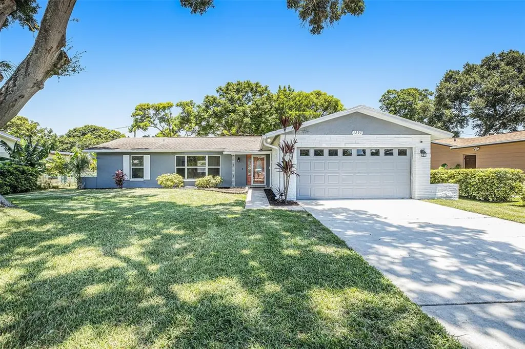 1397 66th Avenue S St Petersburg FL 33705