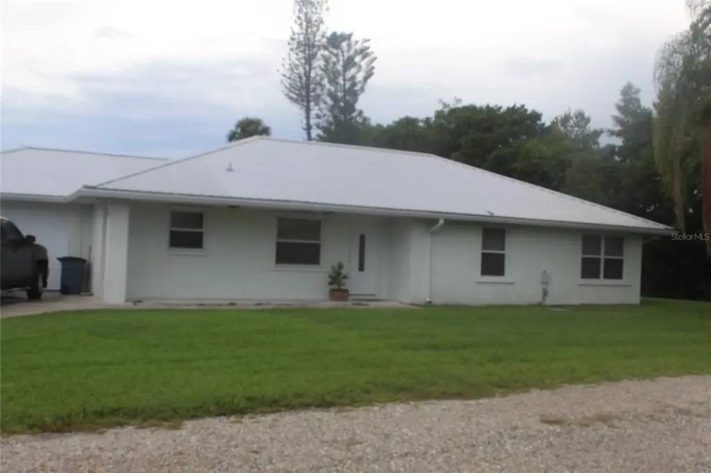 4800 SE 43rd Street Okeechobee FL 34974