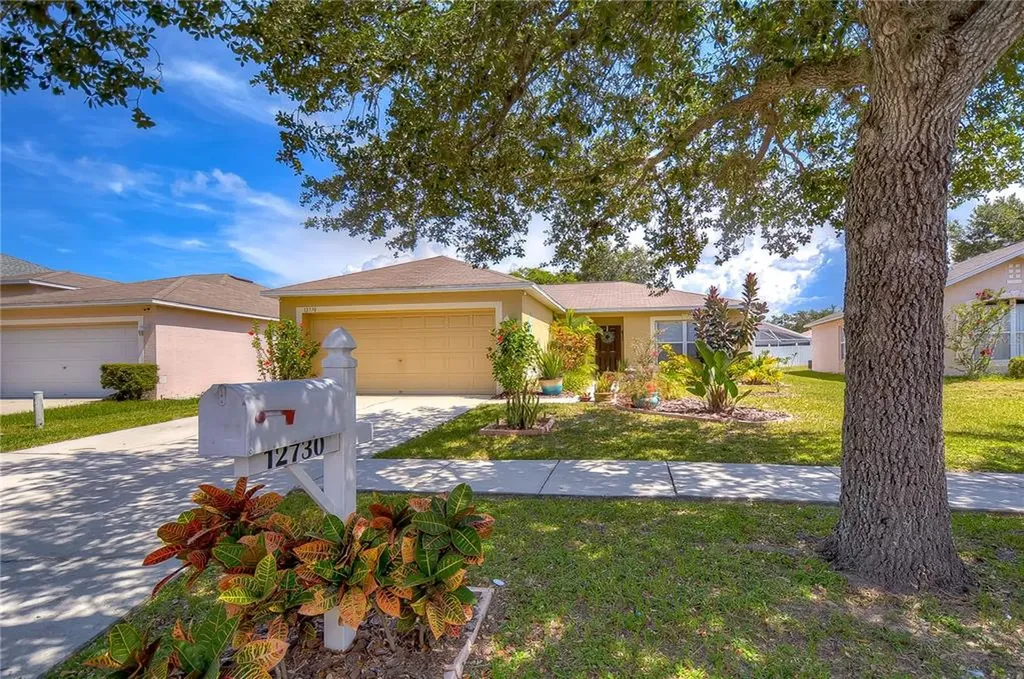12730 Kings Lake Drive Gibsonton FL 33534
