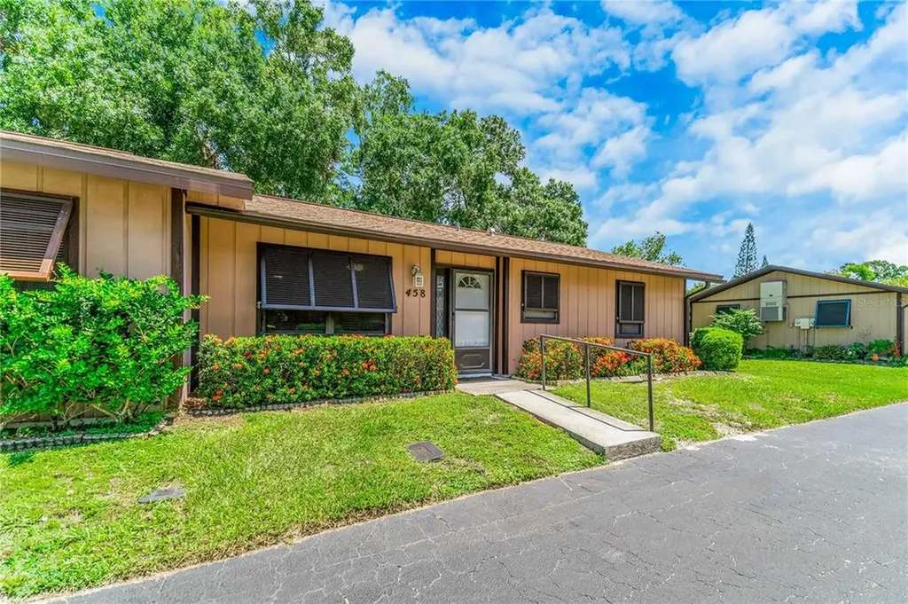 458 N Jefferson Avenue Sarasota FL 34237