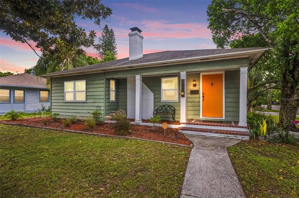 248 Kingston Street S St Petersburg FL 33711