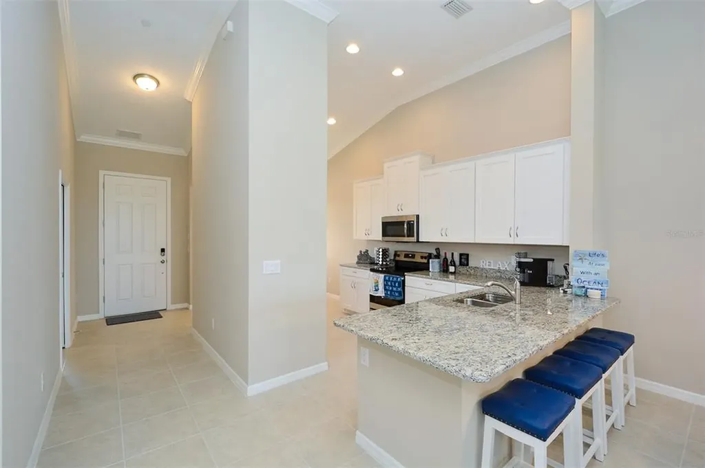 13737 Messina Loop Lakewood Ranch FL 34211