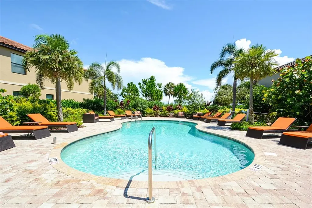 13737 Messina Loop Lakewood Ranch FL 34211