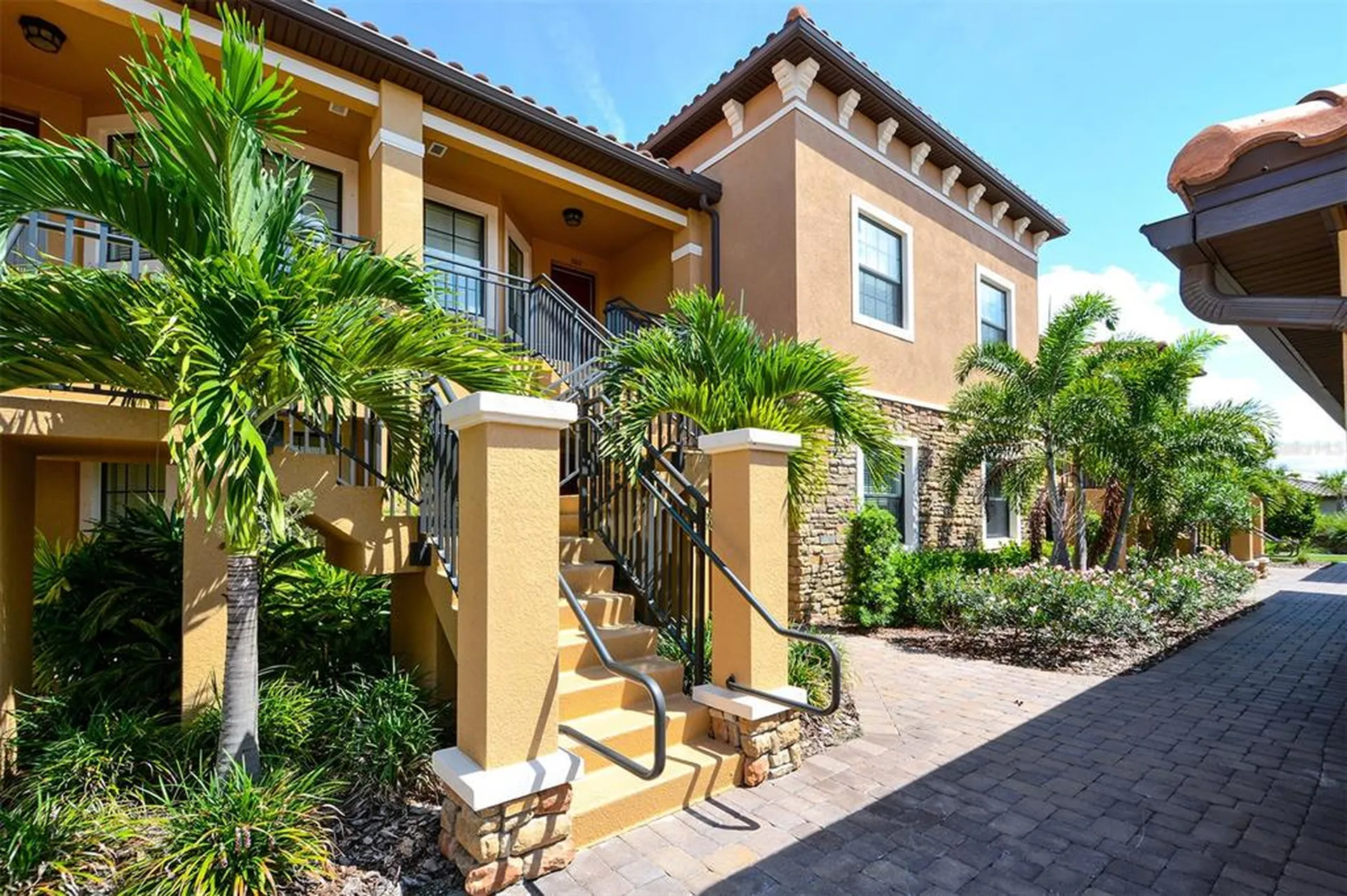 13737 Messina Loop Lakewood Ranch FL 34211