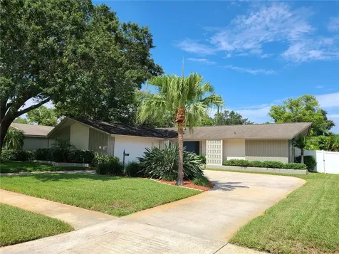 2040 Brendla Road Clearwater FL 33755