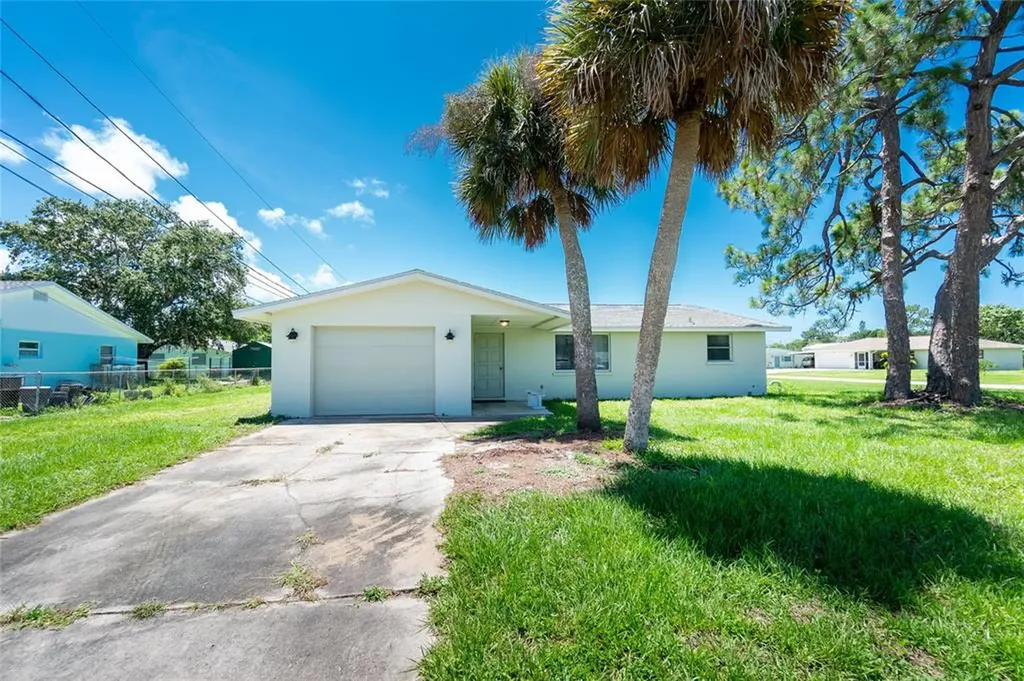 2061 Michigan Avenue Englewood FL 34224
