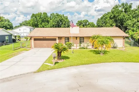 5713 Sands Point Drive Lakeland FL 33809